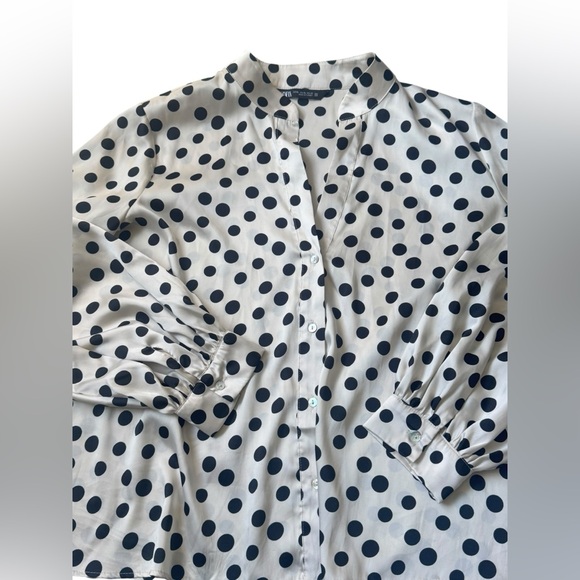 Zara Polka Dot button down size XL - Picture 4 of 5